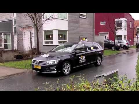 Sweden's 'corona cabbies' in testing driving seat